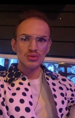 Theooo99 candidat acteur porno gay