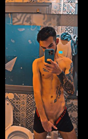 Lorenzo2b candidat acteur porno gay
