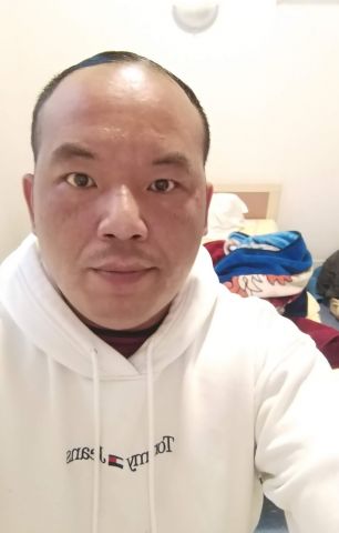 Chiki candidat acteur porno gay